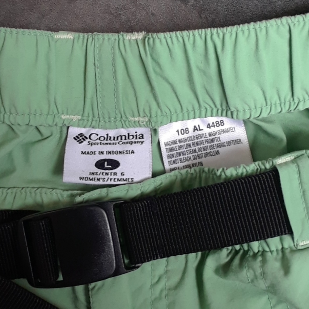 Columbia shorts - Picture 2 of 4